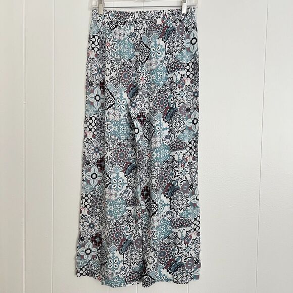 Classic Concepts Floral Pattern Elastic Waist Lightweight Casual Pants M NWOT - Picture 3 of 3